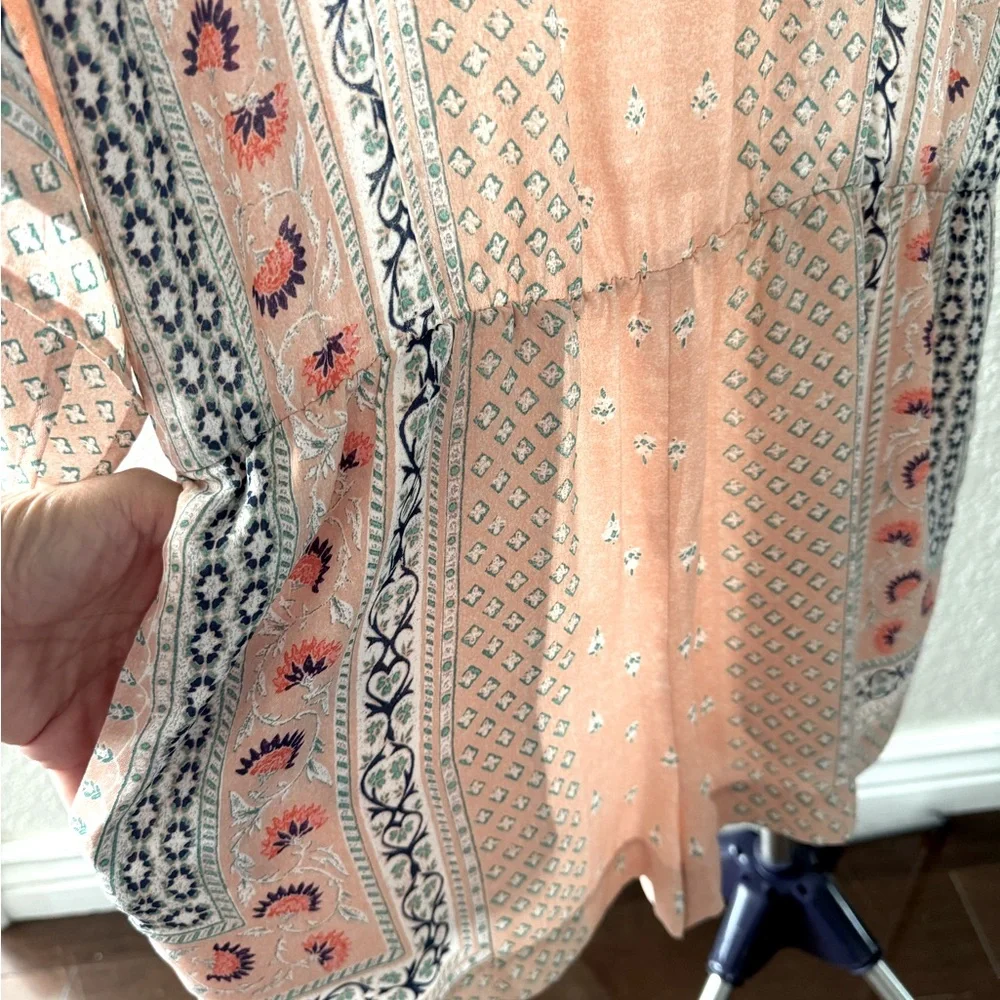 Like New!! BCBG MAXAZRIA - Caiti Kimono Sleeve Romper - Blush Pink - Size XS - Picture 6 of 16